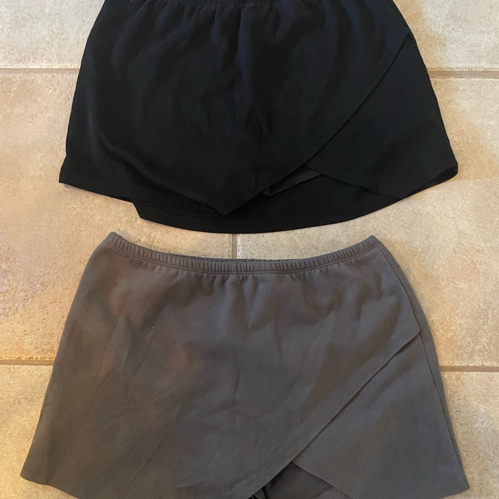 Gray and black skirt bundle